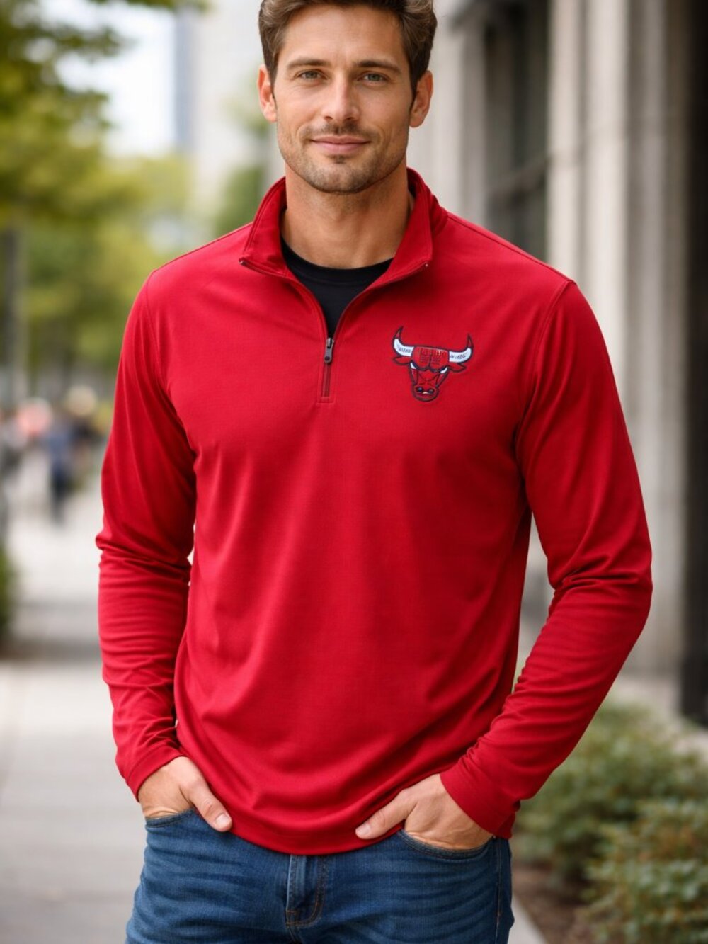 Antiqua Chicago Bulls 1/4-zip pullover embroidered Chicago Bulls logo, NWT, M